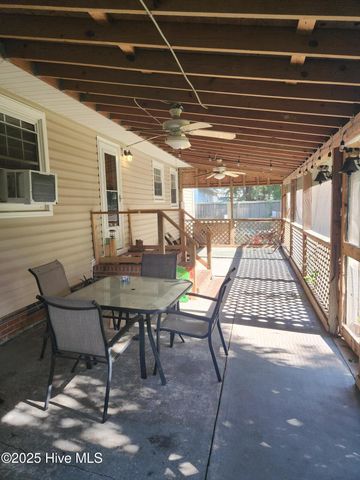 2605 Country Club Road, Jacksonville, NC 28546