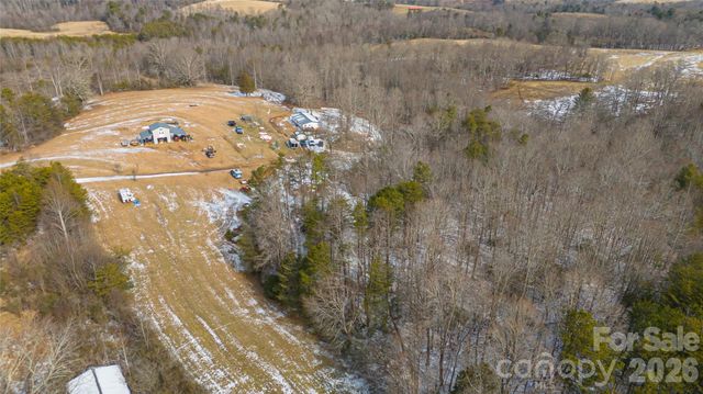 6611 Prysock Avenue, Connelly Springs, NC 28612