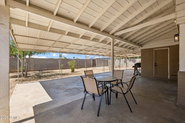 4112 N 6TH Avenue NW, Phoenix, AZ 85013