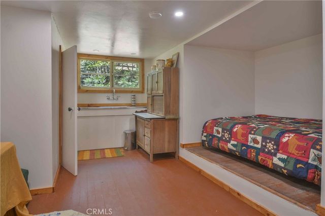 230 Fremont Road, Lake Arrowhead, CA 92352