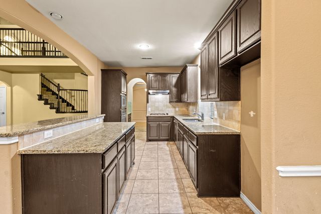 1420 creosote, Fort Worth, TX 76177