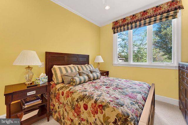 80 NARMADA LN, Amissville, VA 20106
