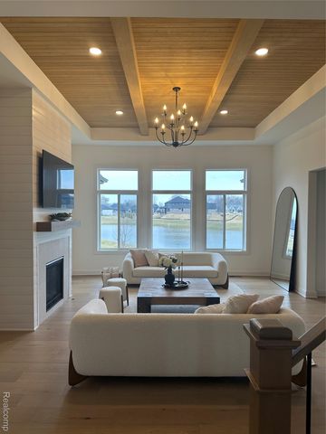 57373 Glen Forest Drive, Washington Township, MI 48094