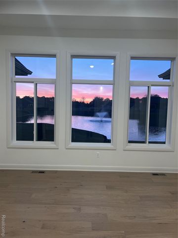 57373 Glen Forest Drive, Washington Township, MI 48094