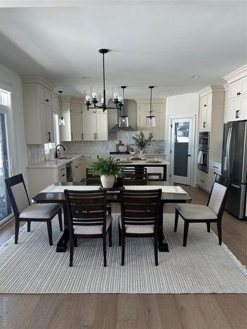 57373 Glen Forest Drive, Washington Township, MI 48094