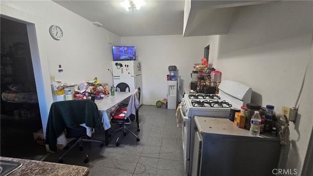 416 W Cleveland Avenue, Montebello, CA 90640
