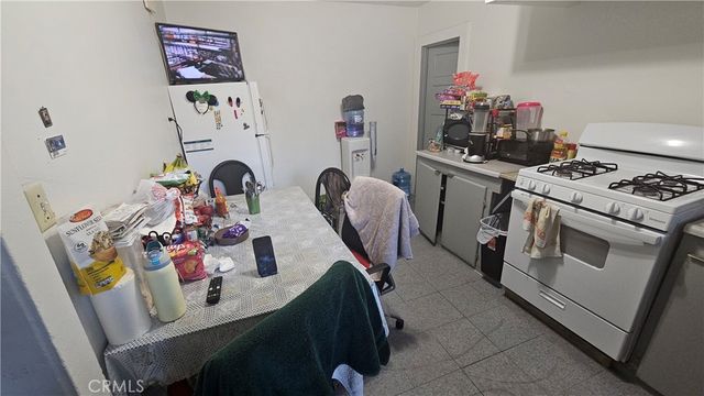 416 W Cleveland Avenue, Montebello, CA 90640