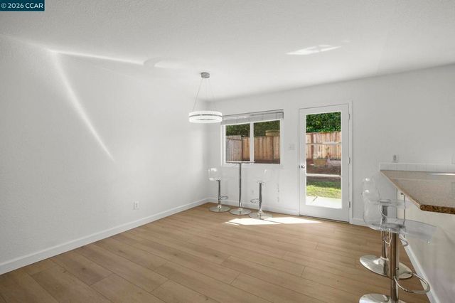 5555 5555 Maryland Dr, Concord, CA 94521