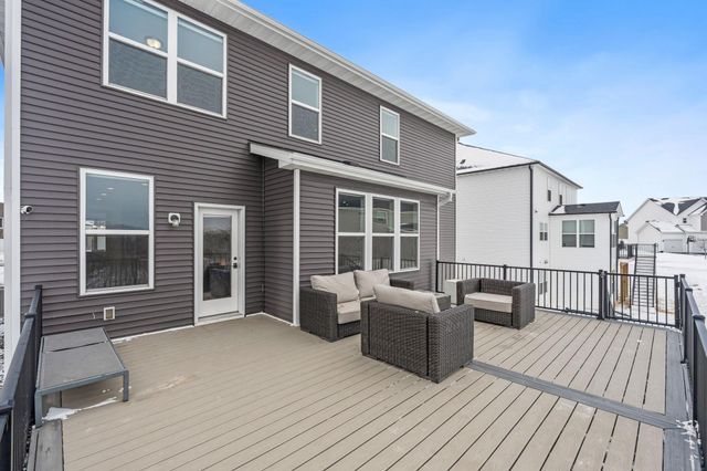 4263 Swallowtail Lane, Woodbury, MN 55129