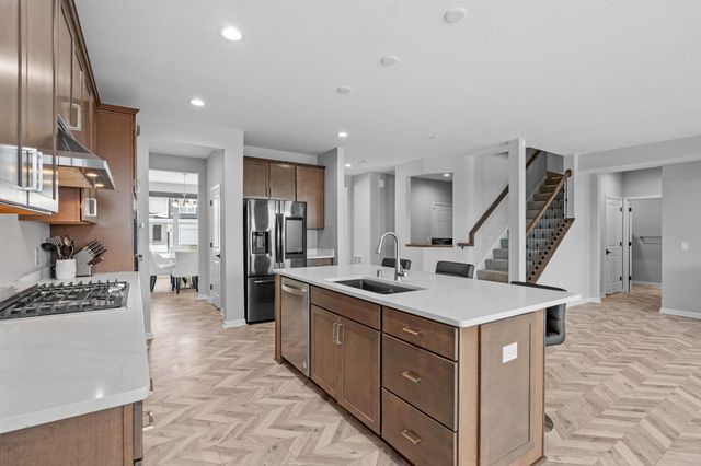 4263 Swallowtail Lane, Woodbury, MN 55129