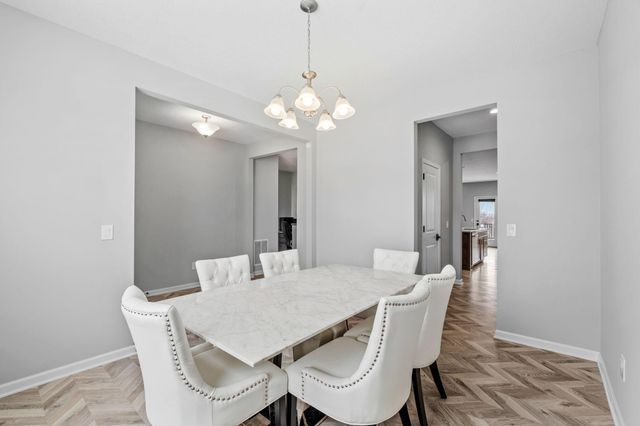 4263 Swallowtail Lane, Woodbury, MN 55129