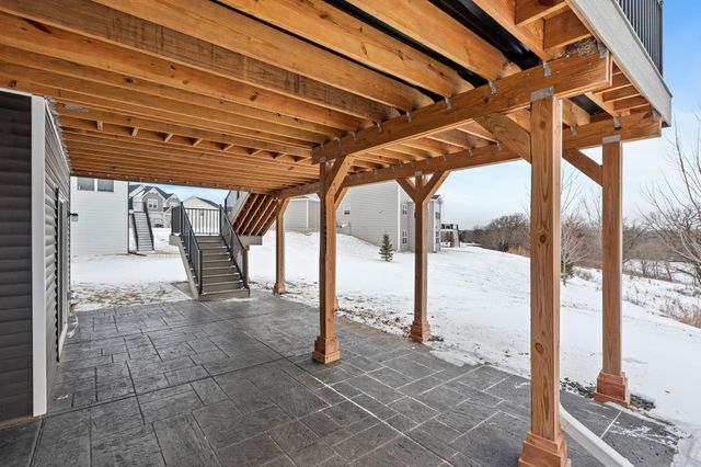 4263 Swallowtail Lane, Woodbury, MN 55129