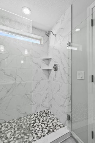 4263 Swallowtail Lane, Woodbury, MN 55129