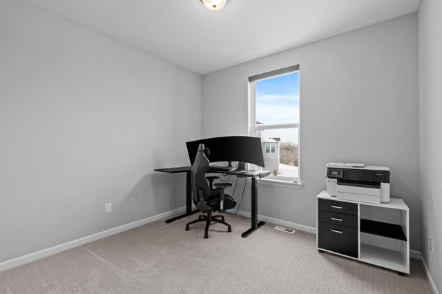 4263 Swallowtail Lane, Woodbury, MN 55129