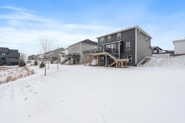 4263 Swallowtail Lane, Woodbury, MN 55129