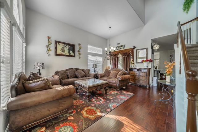 1114 Kay Cir, Turlock, CA 95382