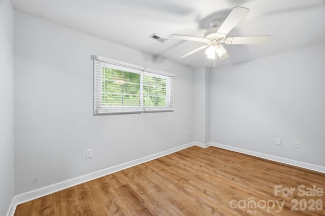 1215 Green Oaks Lane I, Charlotte, NC 28205