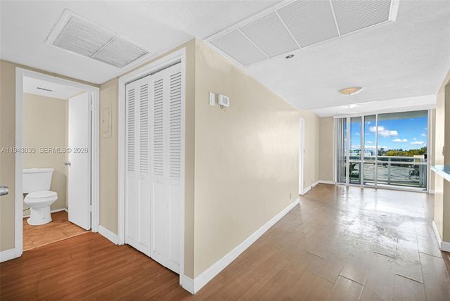 900 Bay Dr 321, Miami Beach, FL 33141