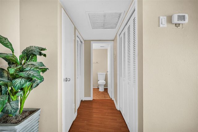 900 Bay Dr 321, Miami Beach, FL 33141