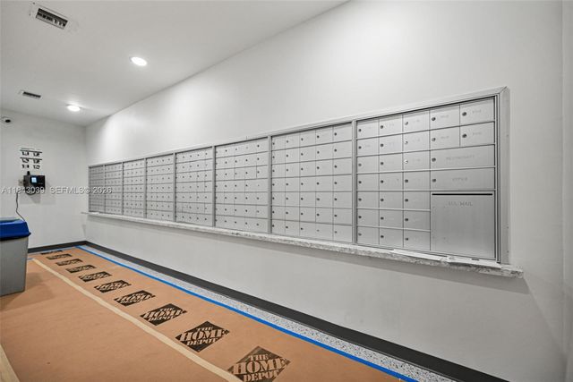 900 Bay Dr 321, Miami Beach, FL 33141