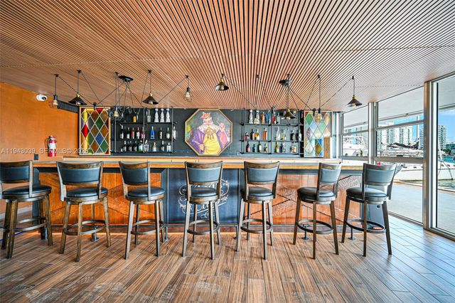 900 Bay Dr 321, Miami Beach, FL 33141