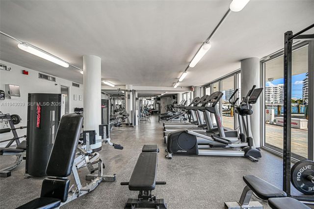 900 Bay Dr 321, Miami Beach, FL 33141