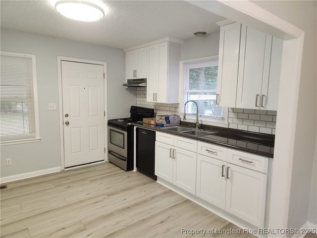 3923 Glenridge Road, Fayetteville, NC 28304