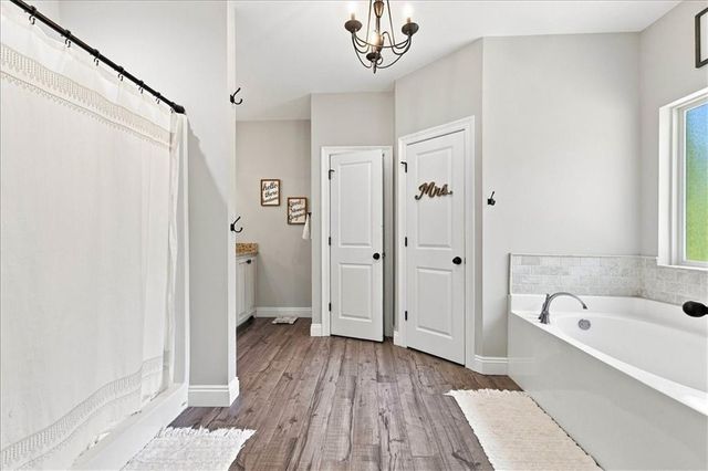 8437 Jim Mcneil Loop Road W, Grand Bay, AL 36541