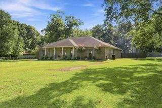 8437 Jim Mcneil Loop Road W, Grand Bay, AL 36541