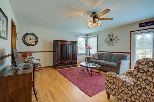 900 Mason Avenue, Joliet, IL 60435