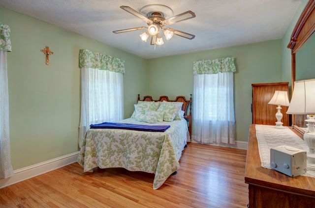 900 Mason Avenue, Joliet, IL 60435