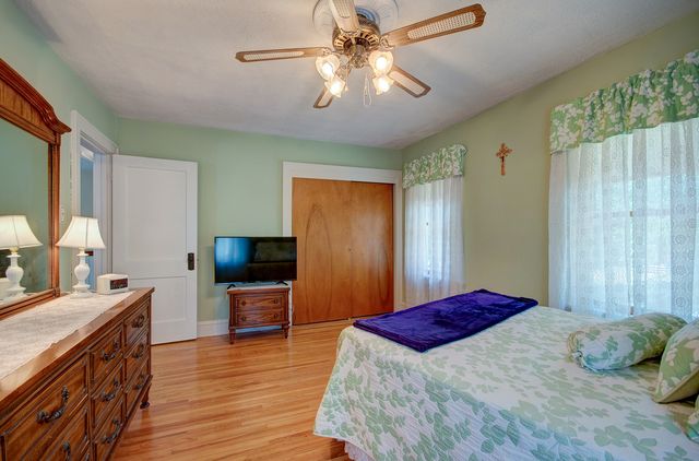 900 Mason Avenue, Joliet, IL 60435