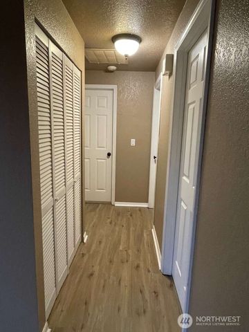 22632 13th Place W, Bothell, WA 98021