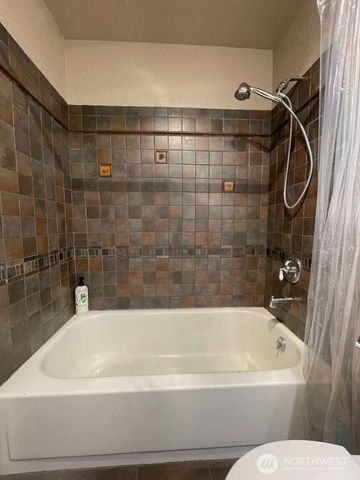 22632 13th Place W, Bothell, WA 98021