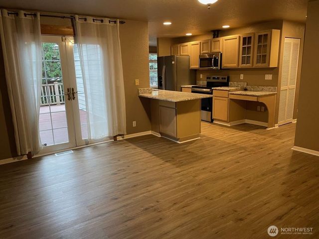 22632 13th Place W, Bothell, WA 98021