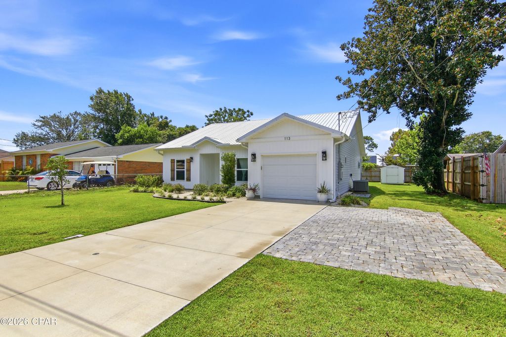 Image 7 of property listing at 113 Heather Drive, Panama City Beach, FL 32413