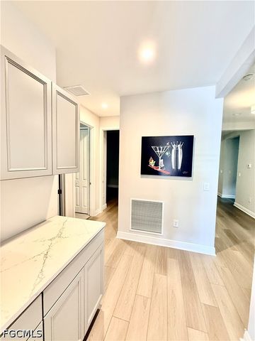 3050 Heritage Pines DR, Fort Myers, FL 33905