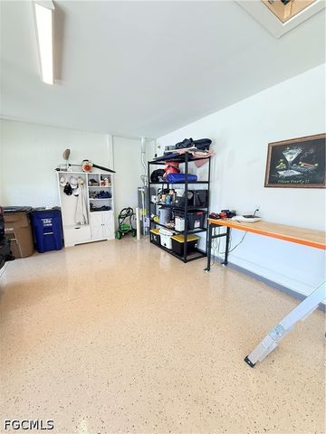3050 Heritage Pines DR, Fort Myers, FL 33905