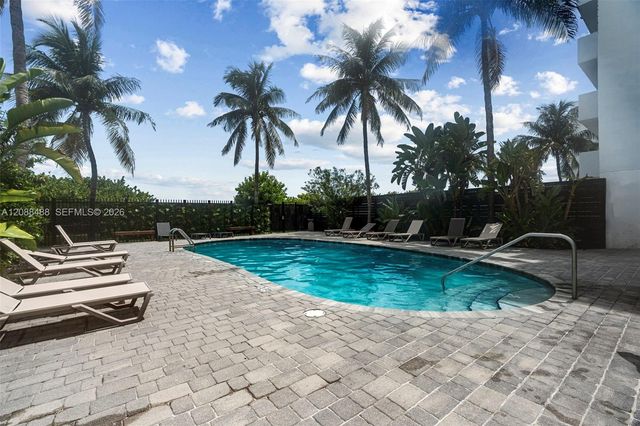 335 Ocean Drive 106, Miami Beach, FL 33139