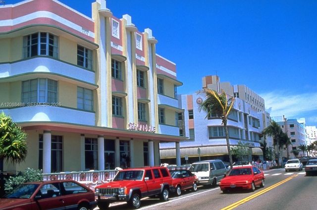 335 Ocean Drive 106, Miami Beach, FL 33139
