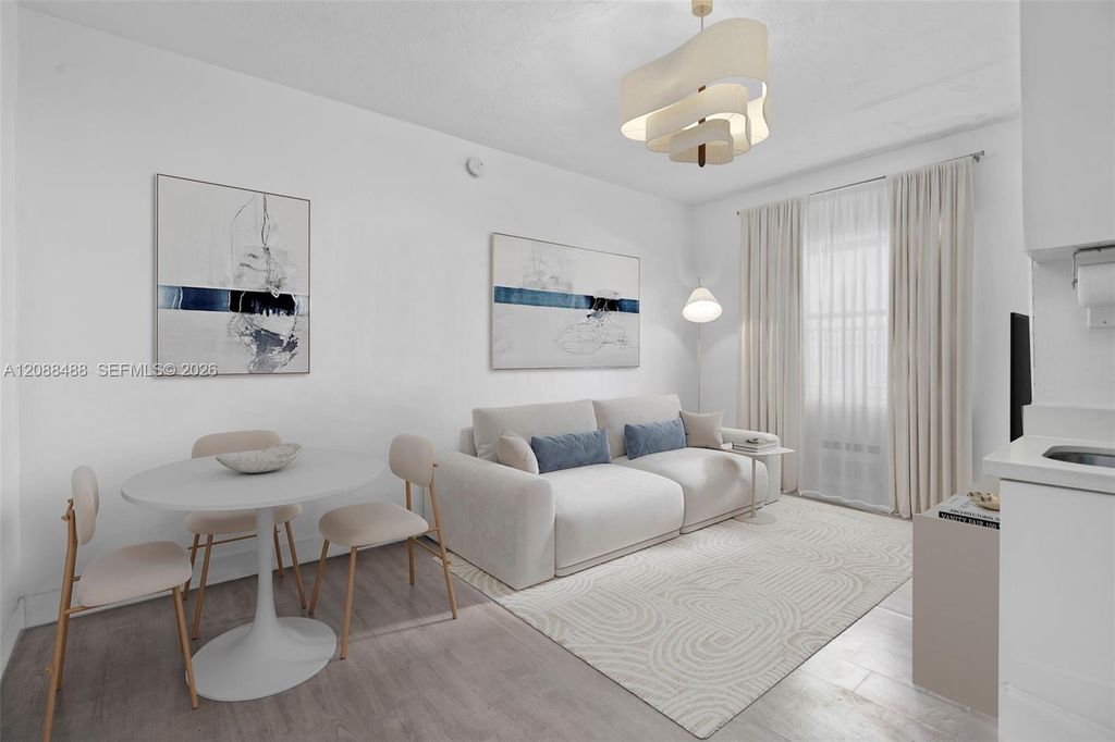 335 Ocean Drive 106, Miami Beach, FL 33139