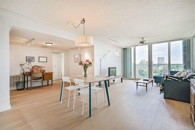 3614 Montrose Boulevard 505, Houston, TX 77006