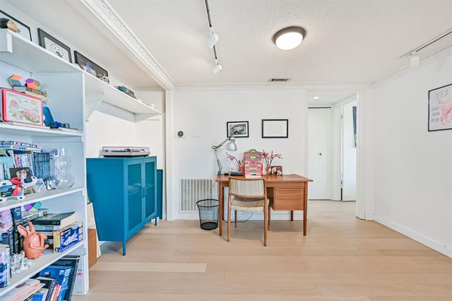 3614 Montrose Boulevard 505, Houston, TX 77006