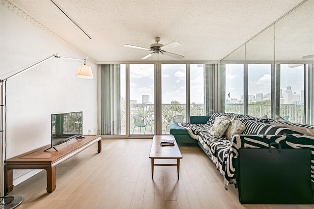 3614 Montrose Boulevard 505, Houston, TX 77006