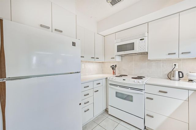 3614 Montrose Boulevard 505, Houston, TX 77006