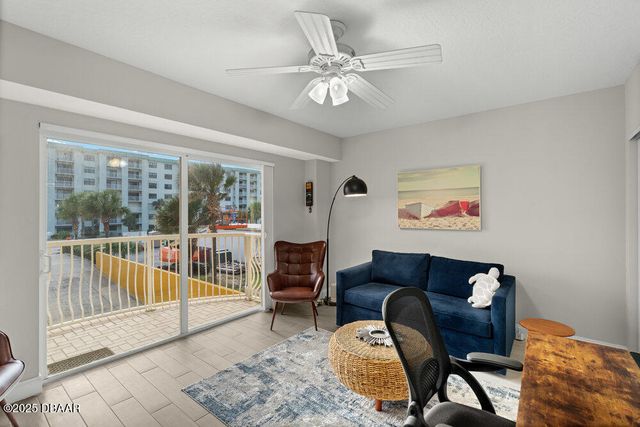 3811 S Atlantic Ave Unit 201, Daytona Beach Shores, FL 32118