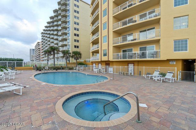 3811 S Atlantic Ave Unit 201, Daytona Beach Shores, FL 32118