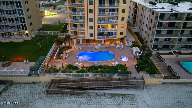 3811 S Atlantic Ave Unit 201, Daytona Beach Shores, FL 32118