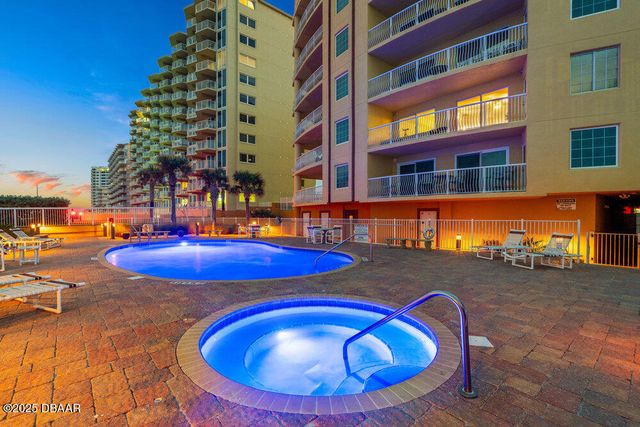 3811 S Atlantic Ave Unit 201, Daytona Beach Shores, FL 32118