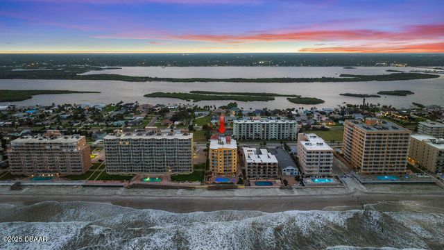 3811 S Atlantic Ave Unit 201, Daytona Beach Shores, FL 32118